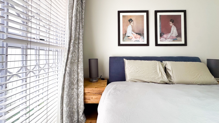 To Let 1 Bedroom Property for Rent in Sea Point Western Cape